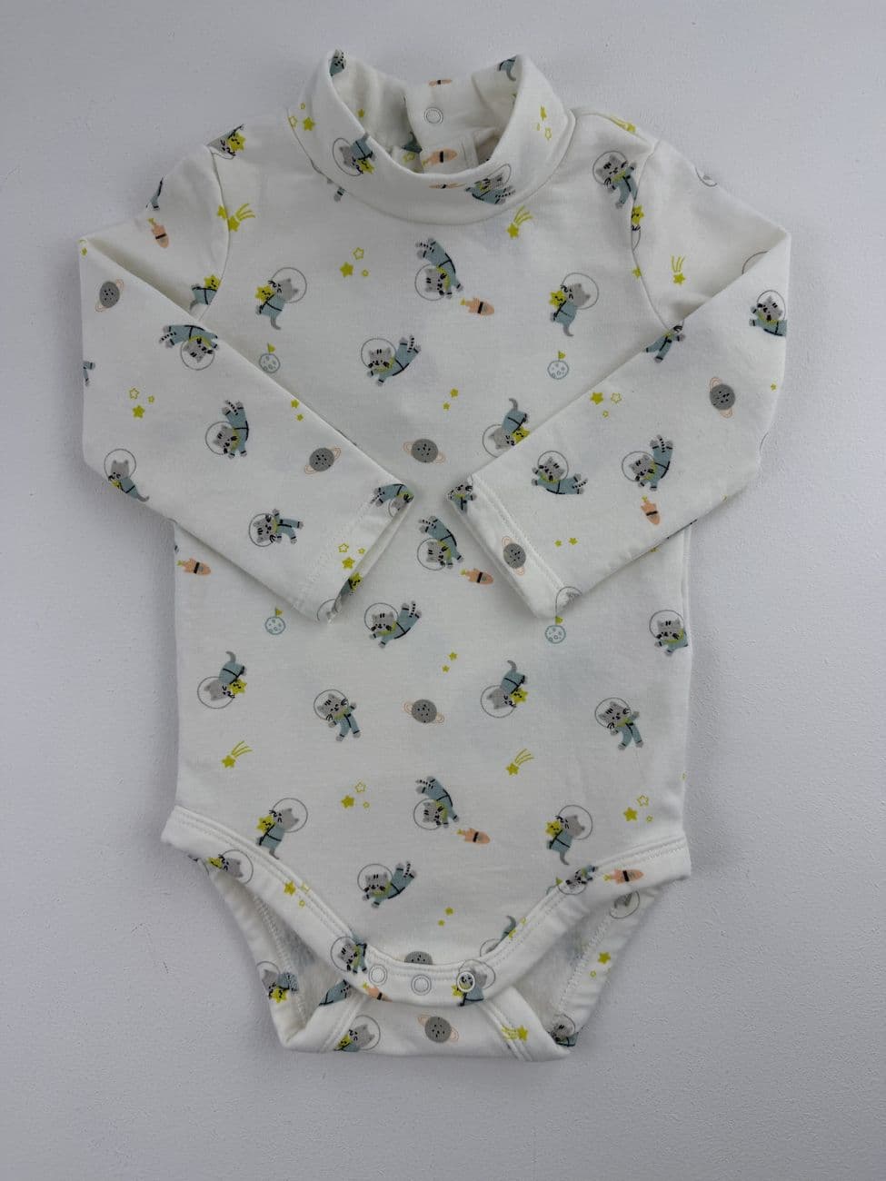 Langarm-Body mit Weltraum-Print – Sergeant Major – 6 Monate (68 cm)