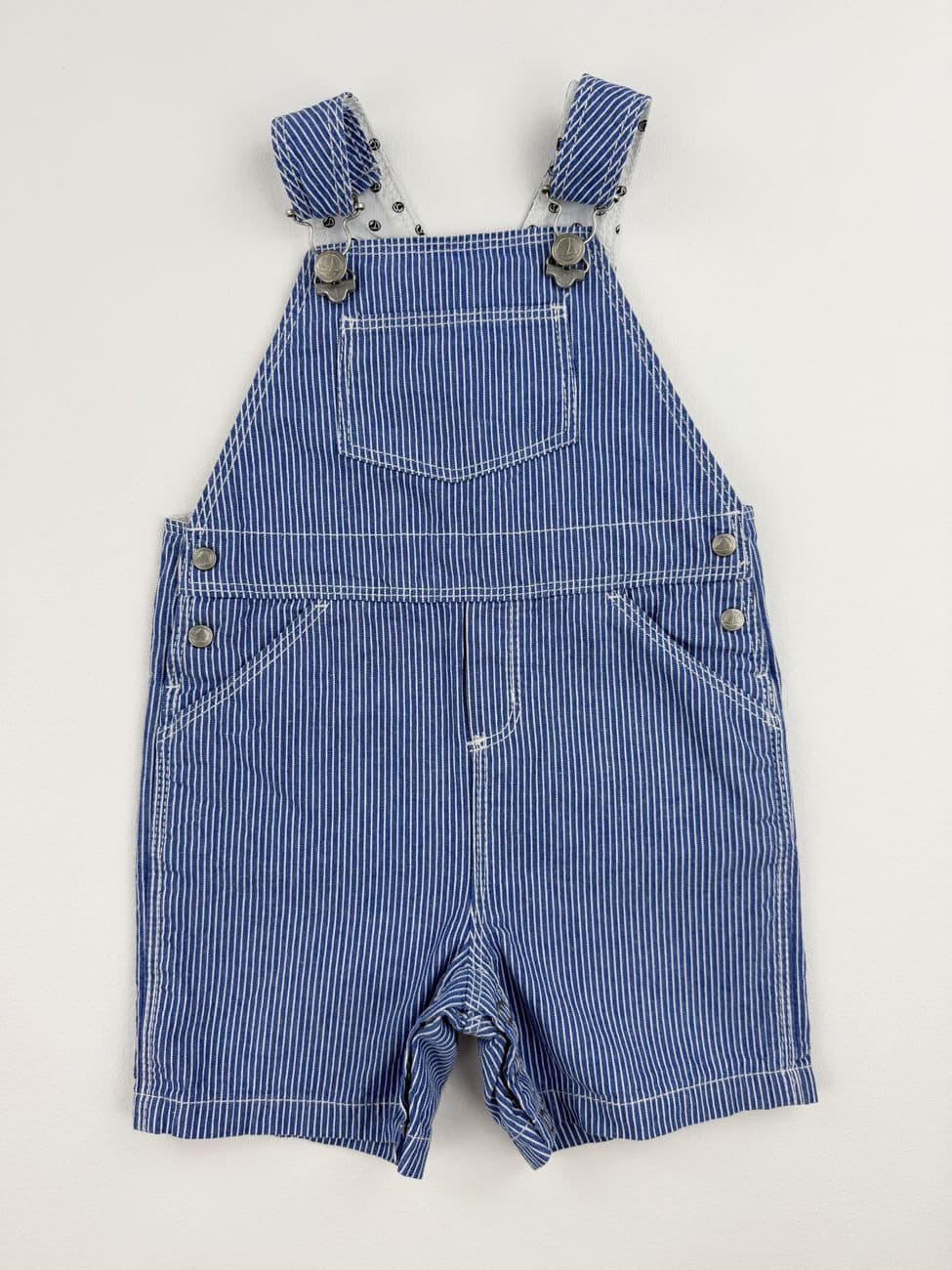 Kurzer blau-weiß gestreifter Overall – Petit Bateau – 12 Monate (74 cm)