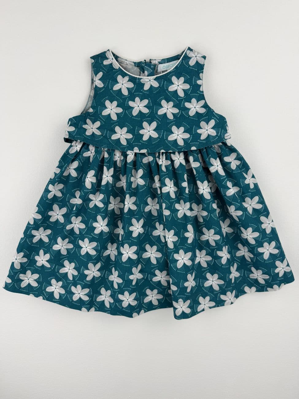 Entengrünes Blumenkleid + Pumphose – Obaïbi – 6 Monate (68 cm)