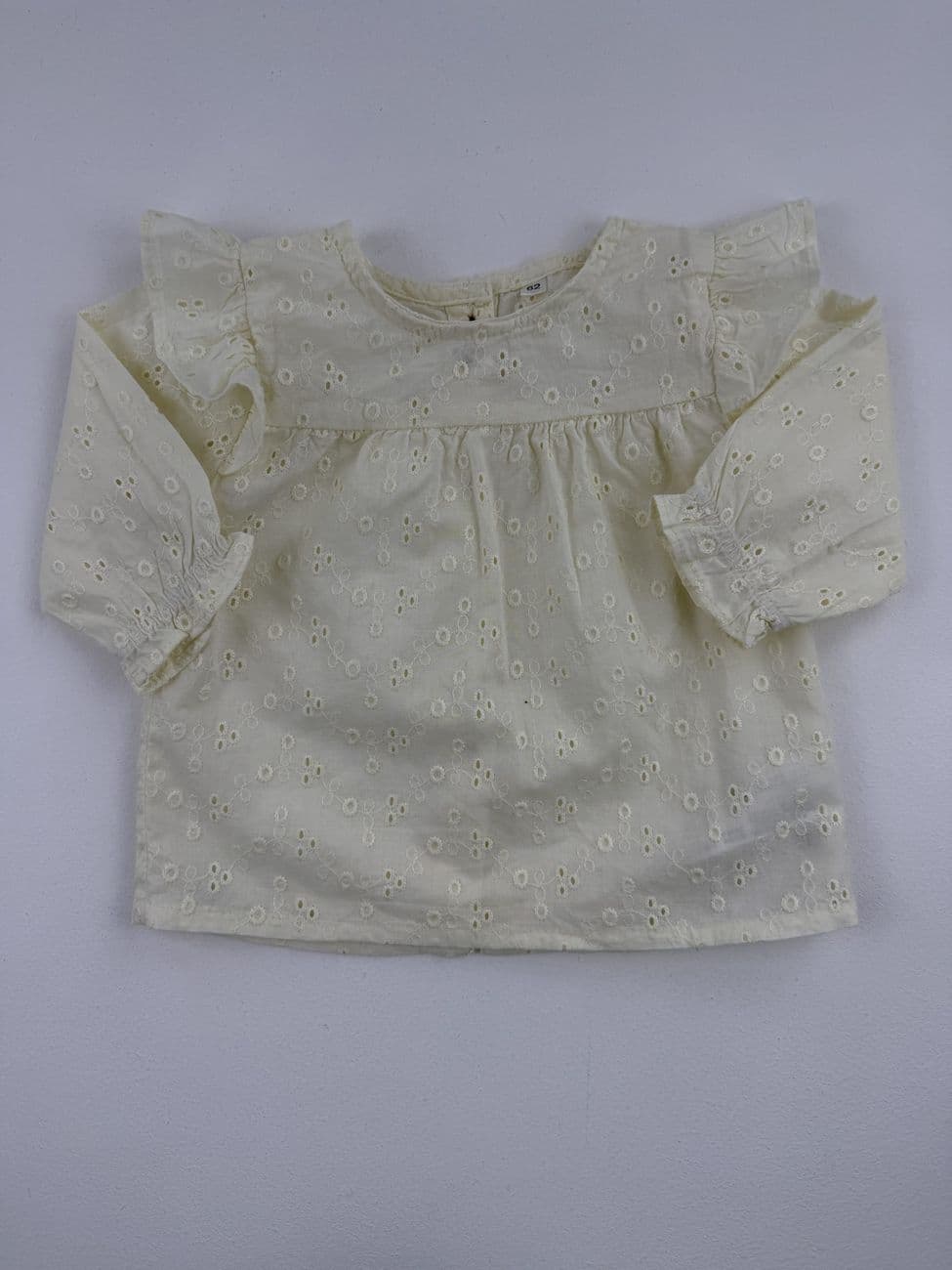 Blouse écrue broderie anglaise – Zeeman – 62 cm