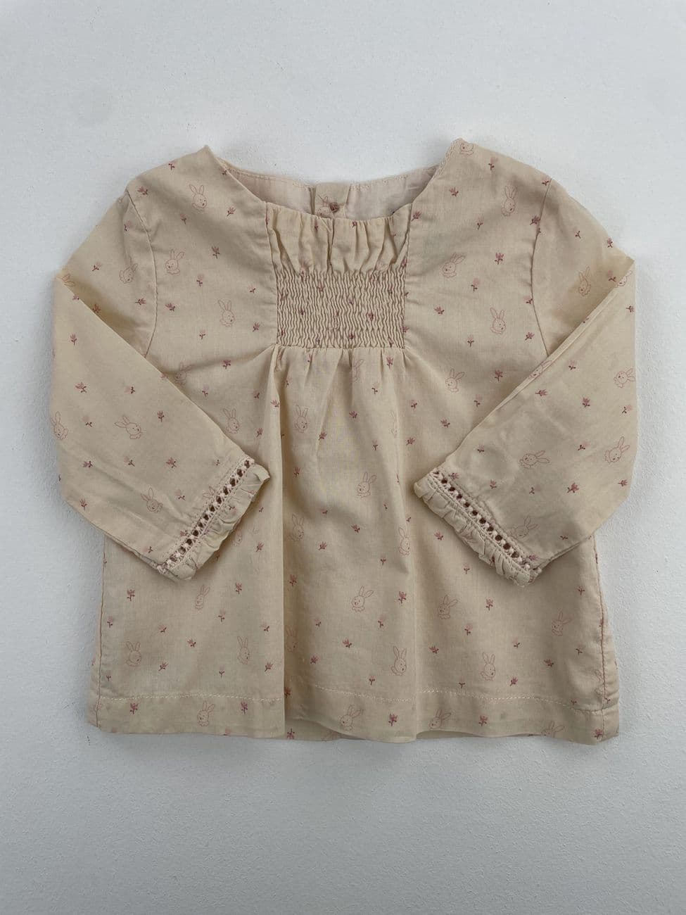 Blouse imprimé lapins et fleurs – Kiabi – 3 mois (56/62 cm)