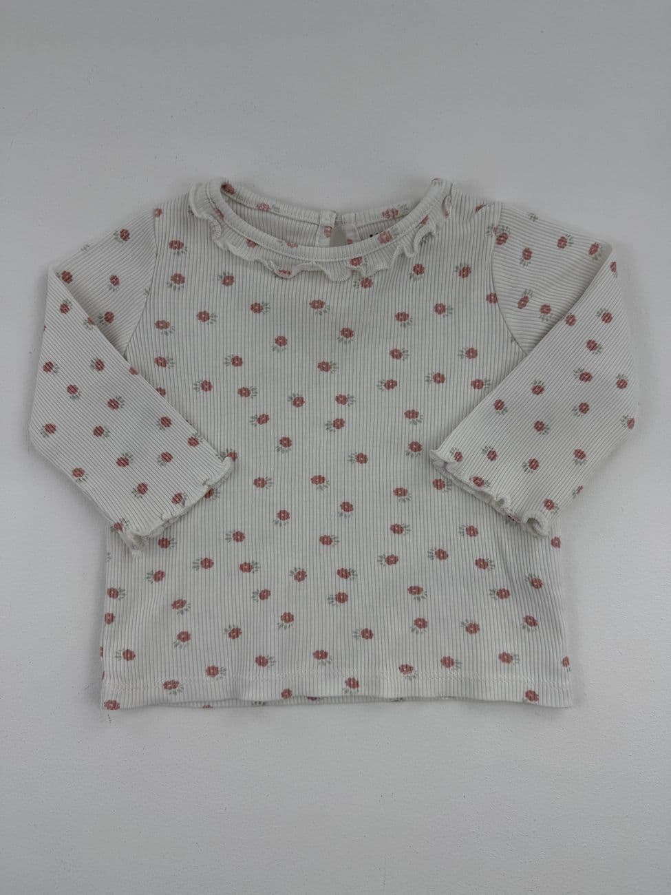 Tee-shirt manches longues côtelé fleuri – Kiabi – 6 mois (63/69 cm)