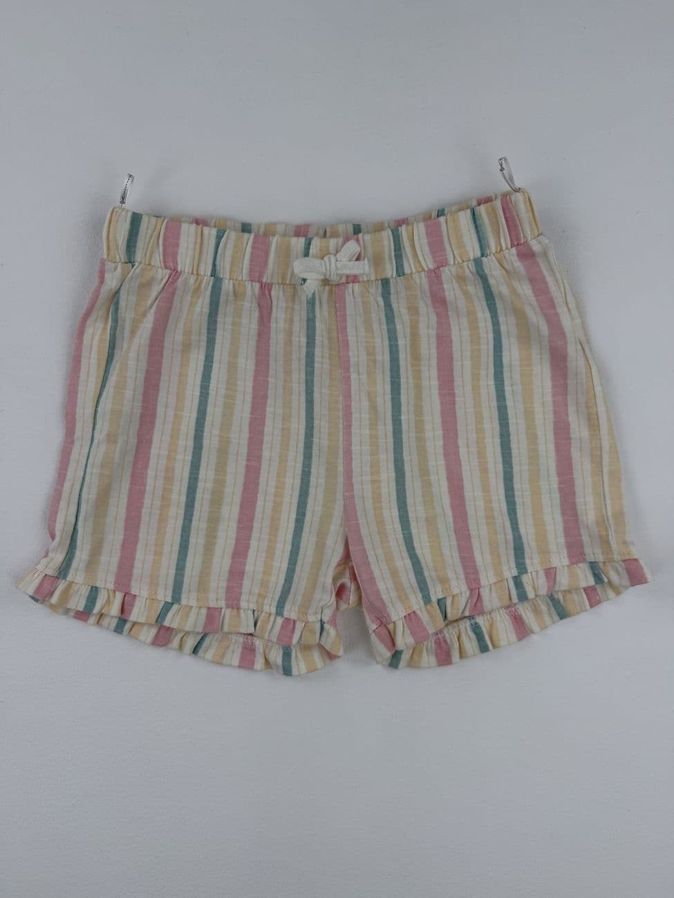 Multicolored striped shorts – C&A – 24/36 months (98 cm)