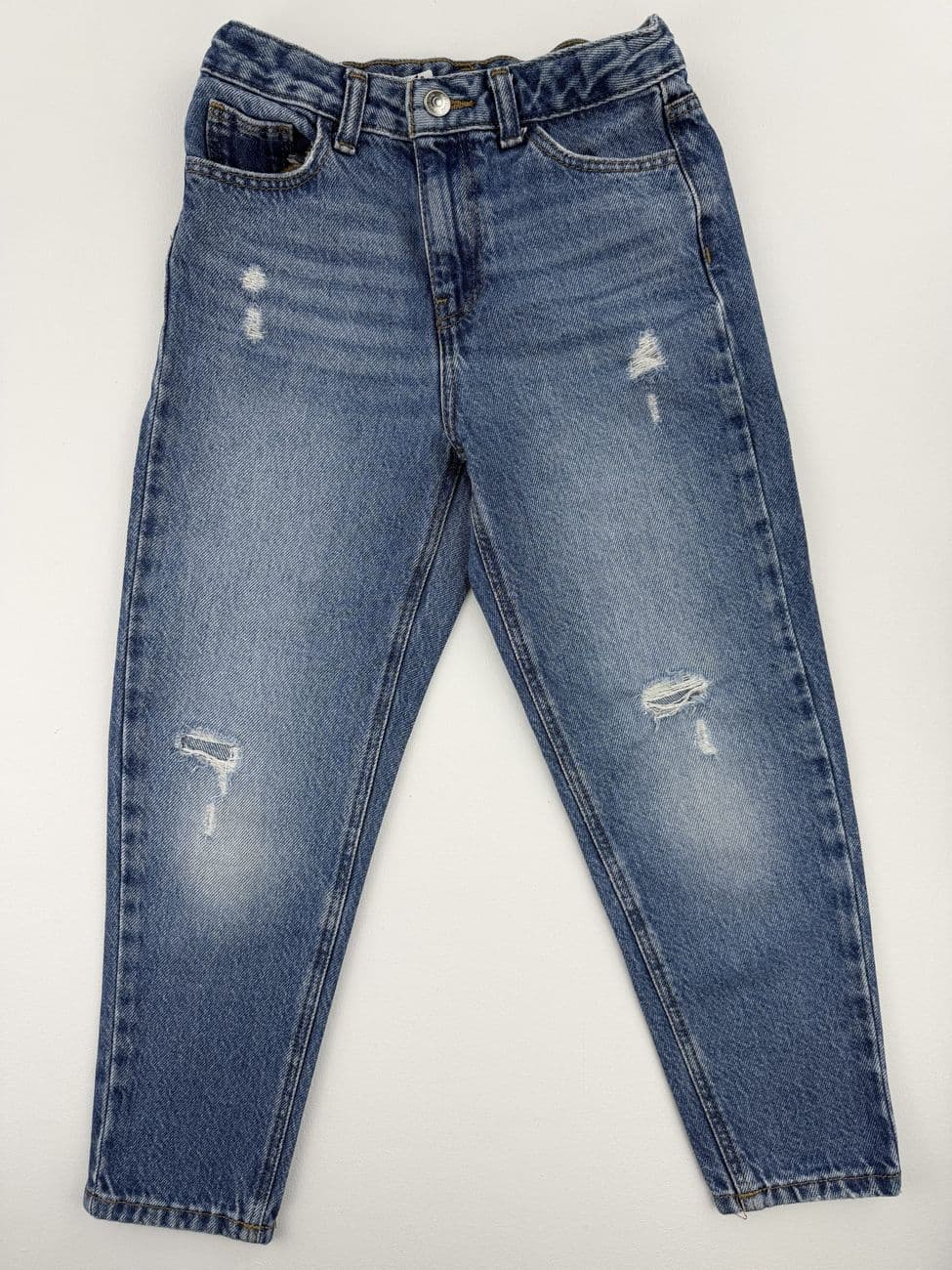 Jean MOM bleu délavé – Kiabi – 7 ans (120/125 cm)