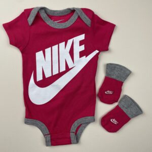 Body + chaussettes Fille - Nike - 0-6 mois