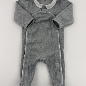 Pyjama en velours gris – Kiabi – 3 mois (62 cm)